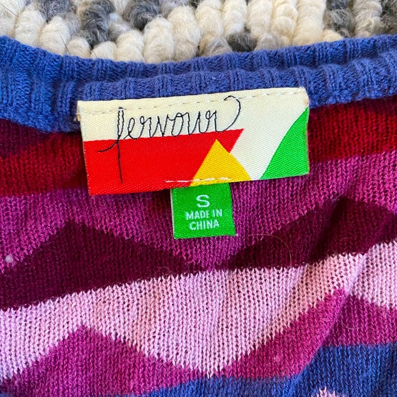 Size small fervour cardigan sweater. Great condition, smoke free home! - Picture 2 of 3